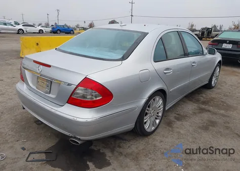 2007 Mercedes-Benz E 350 z USA, uszkodzony, nr VIN WDBUF56X77B073509